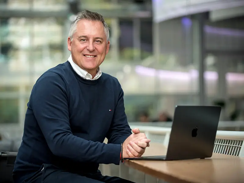 Contact Live Learning Online